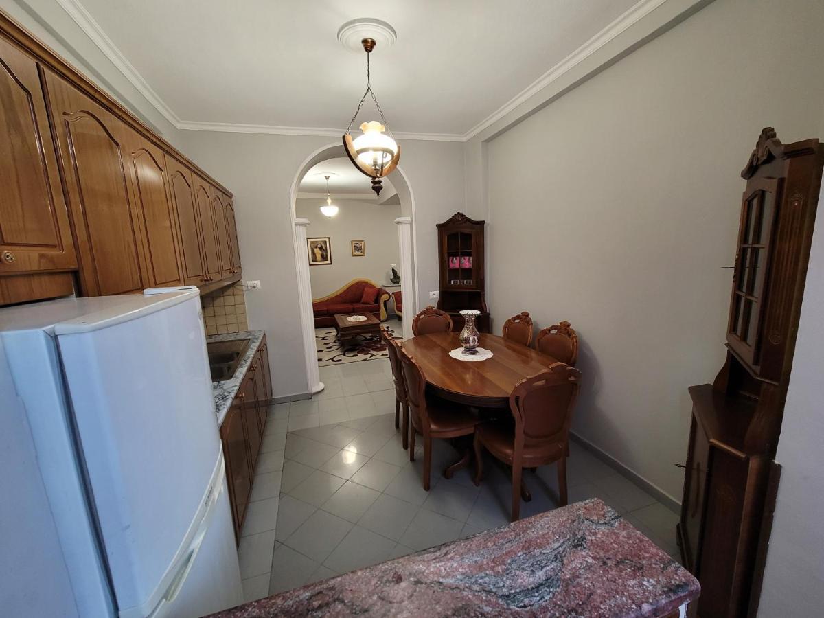 Heart Of Tirana Appartement Buitenkant foto