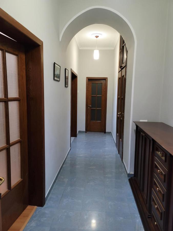 Heart Of Tirana Appartement Buitenkant foto